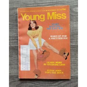 Young Miss‎ Magazine 1974 November Knitting Cheerleader Makeup Elton John